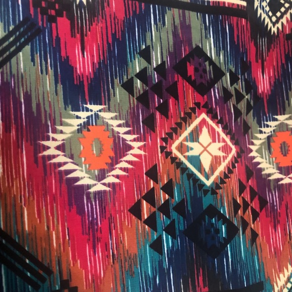 Lularoe Joy Cardigan Vest SZ S Aztec Tribal Print - Picture 7 of 7